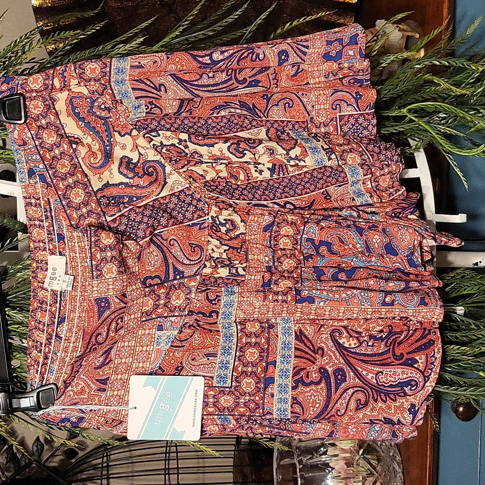 Umgee 🌟🌟🌟🌟 nwt sz small